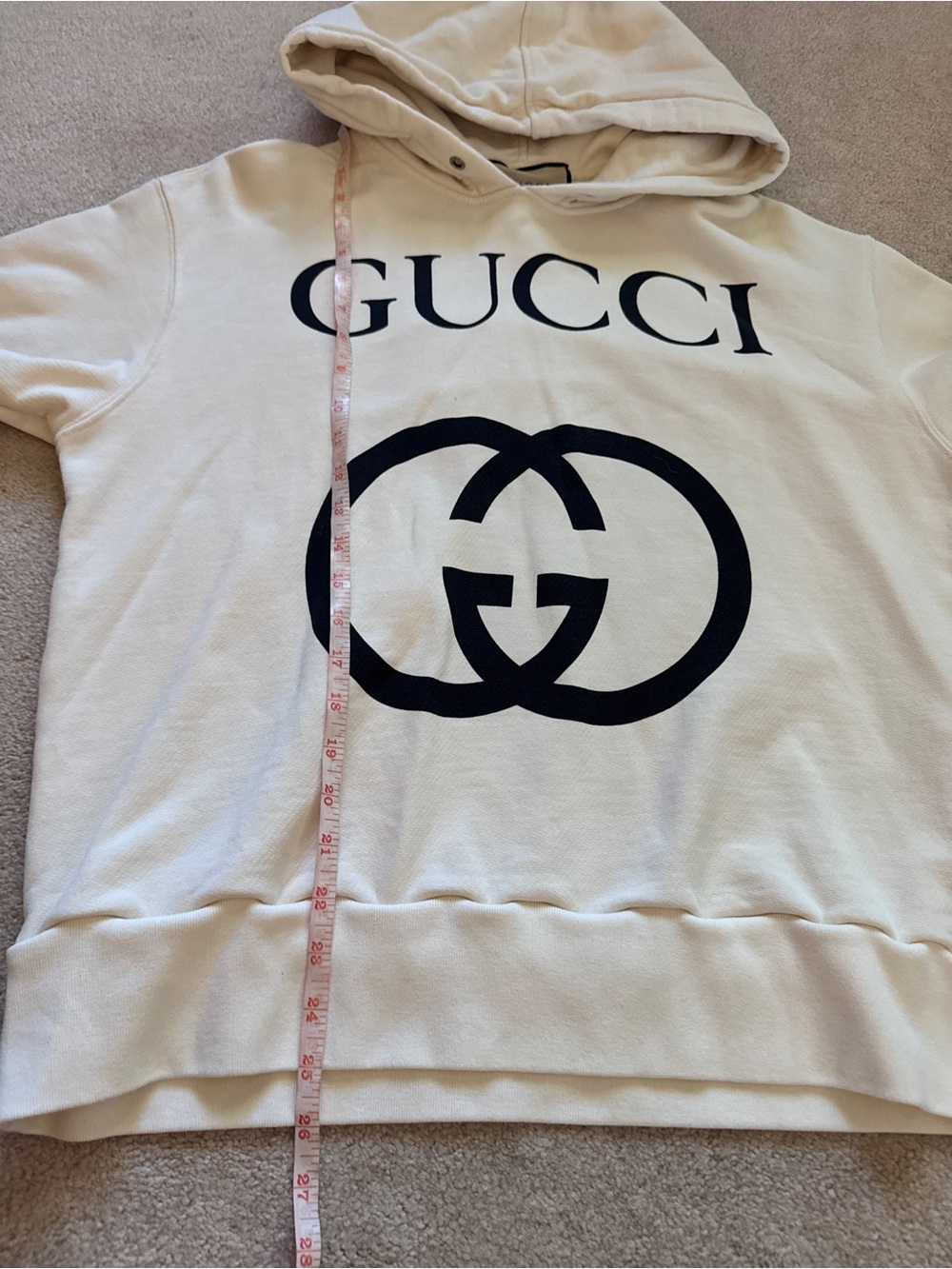 Gucci White Hoodie with Gucci and its logo on the front - Picture 4 of 10